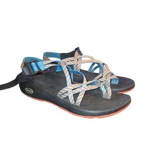 Chaco ZX/2 Classic Fiesta Rainbow Stripe Toe Loop Adjustable Sport Sandals Sz 10